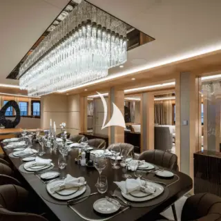 Upper Deck Main Dining