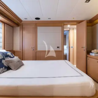 VIP cabin