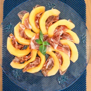 Canapés to enjoy onboard
