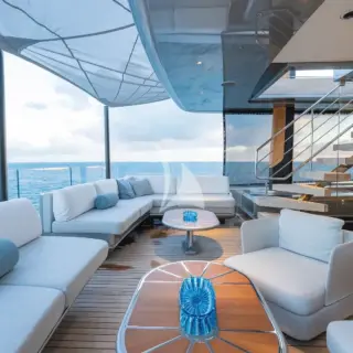 Bride deck aft