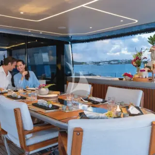 Bridge deck aft dining