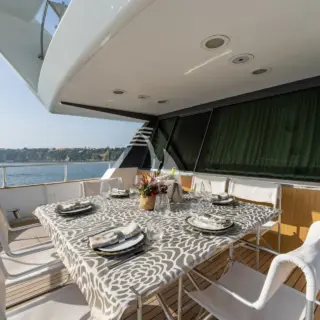 Al Fresco Dining Zone