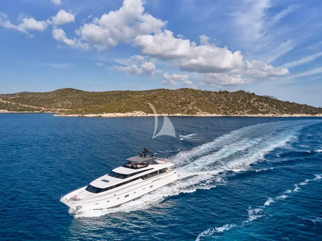 RARE DIAMOND - Cruising 