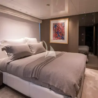 Double Cabin
