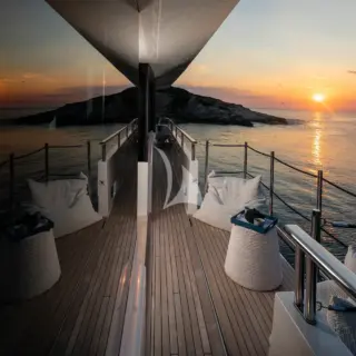 Salon Balcony
