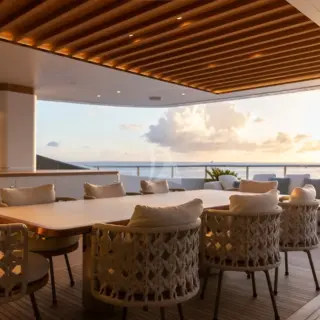 Upper Deck Alfresco Dining Area