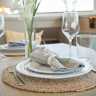 Dining details