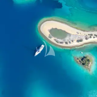 Long Island - Image 24