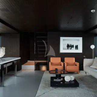 LUAR - Image 4