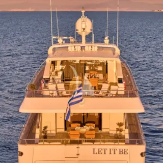 LET IT BE - Image 13
