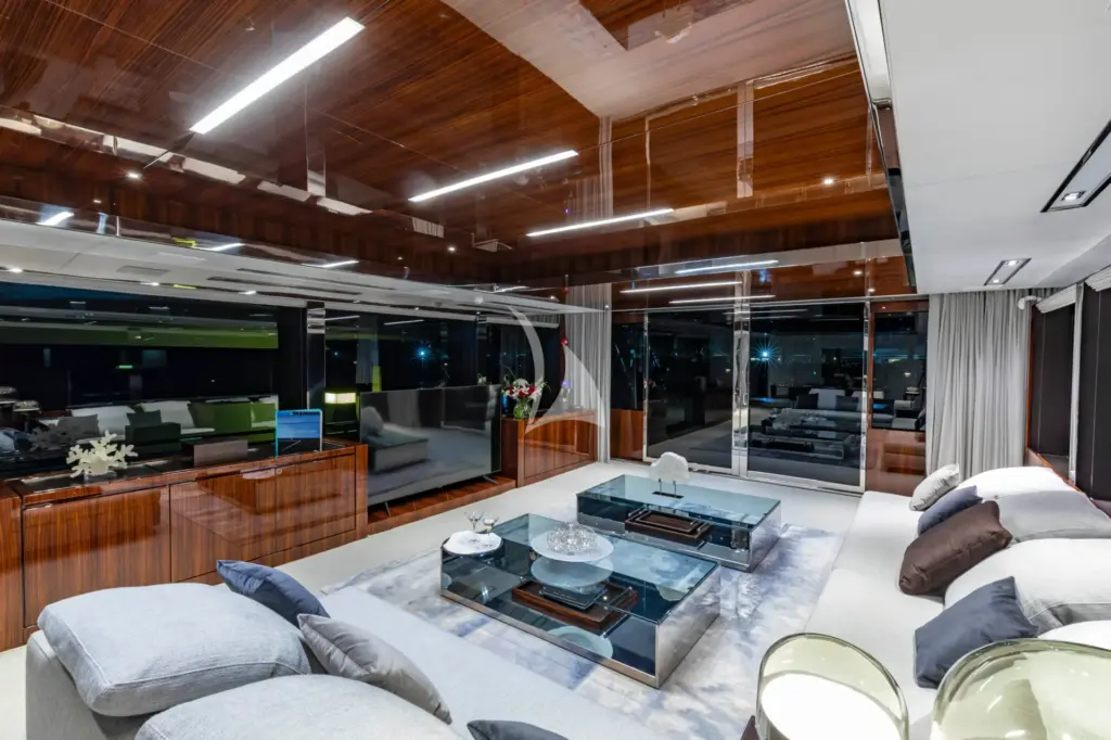 NO SURRENDER - Image 3