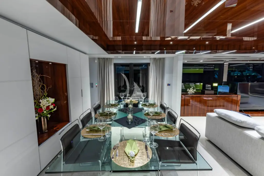 NO SURRENDER - Image 4