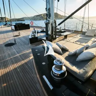 Foredeck lounging area