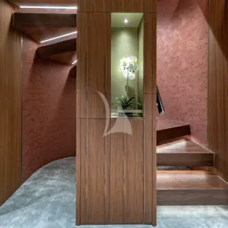 RISING DAWN Foyer