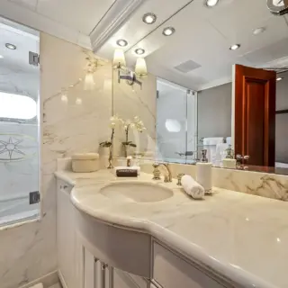 ARTEMIS Guest Stateroom Head 1