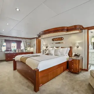 ARTEMIS Master Stateroom