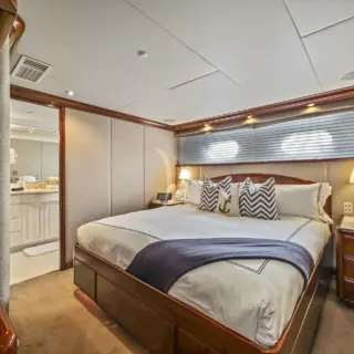ARTEMIS Guest Stateroom 2