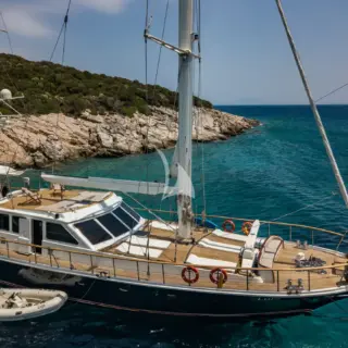 LUJA - Image 18
