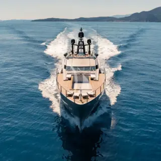 DB9 - Image 5