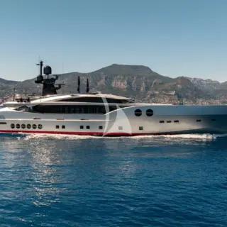 DB9 - Image 1