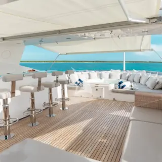 Sundeck Bar