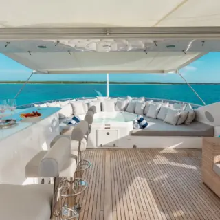 Sundeck Bar