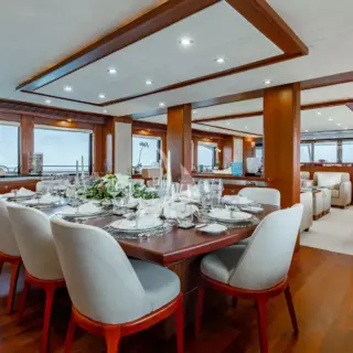 Main Deck Dining