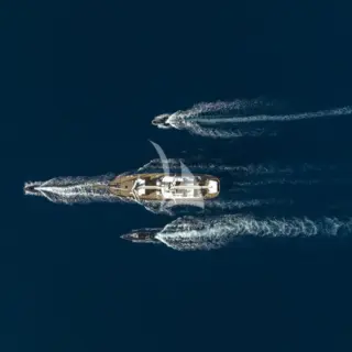 Cruising with tenders