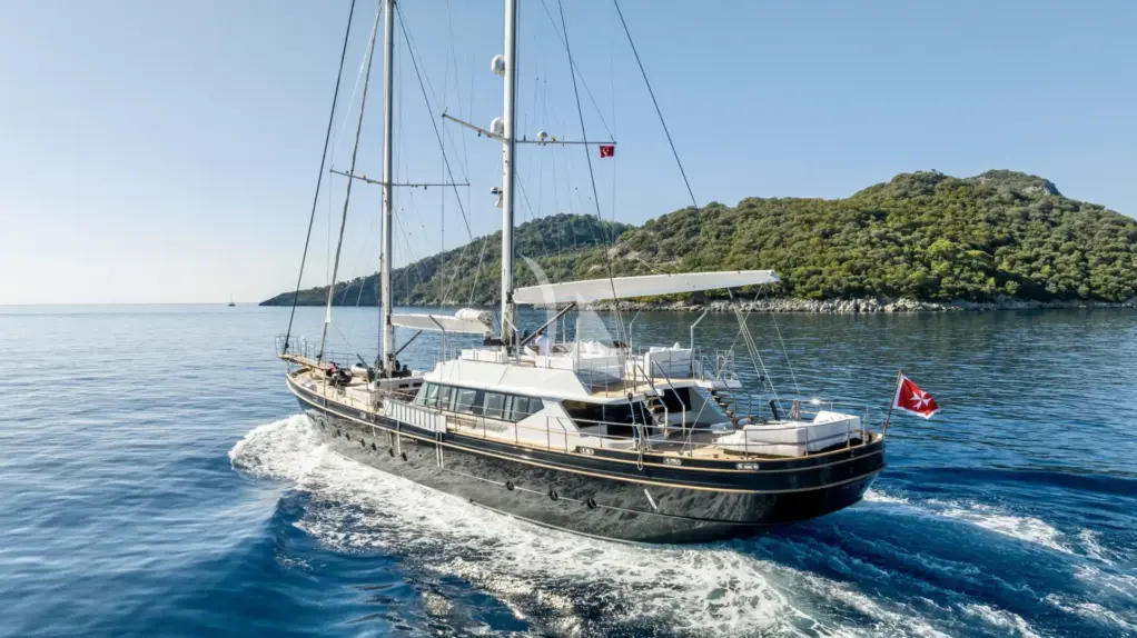 ATLANTIKA - Cruising 