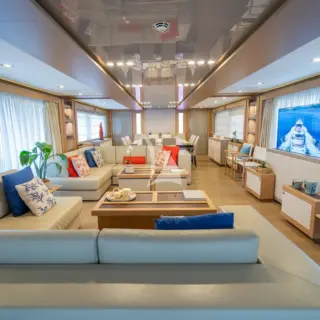 Main saloon