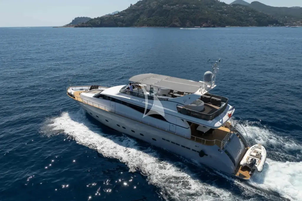 COCA VI - Running shot (2025)