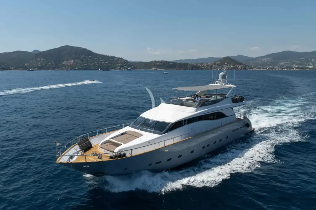 COCA VI - Running shot (2025)