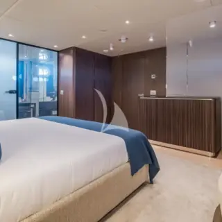 Master Cabin & Ensuite