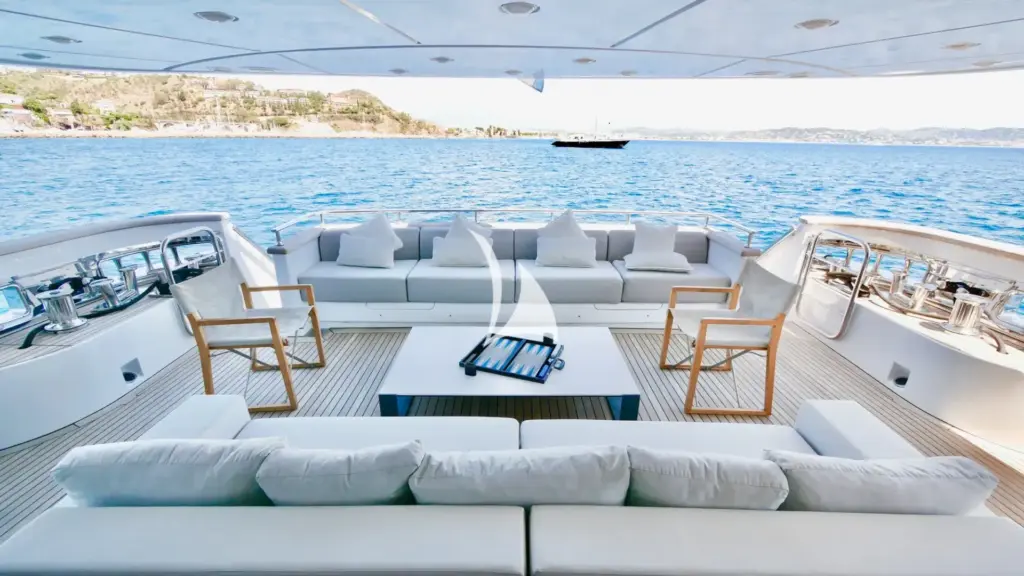 SUD - Sitting area - Deck 1