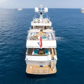 SYNTHESIS 66 - aft profile