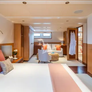 SYNTHESIS 66 - VIP Stateroom