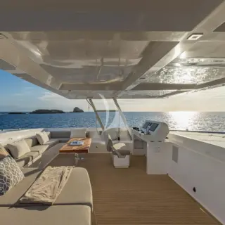 Flybridge