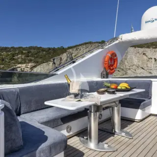 Flybridge