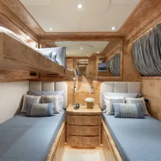 Twin cabin