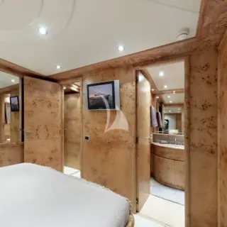 VIP cabin