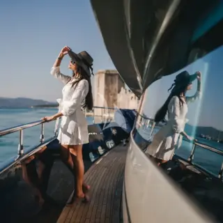 Starboard Forward Outside Master Cabin