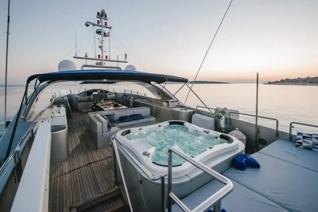 ONE BLUE - Fly Deck Forward View 