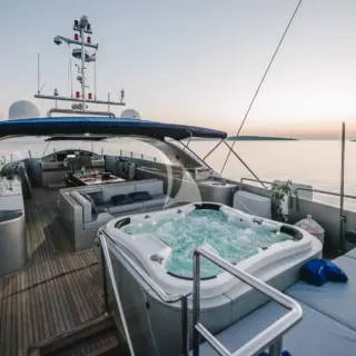 Fly Deck Forward View