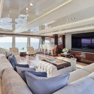 Upper deck salon
