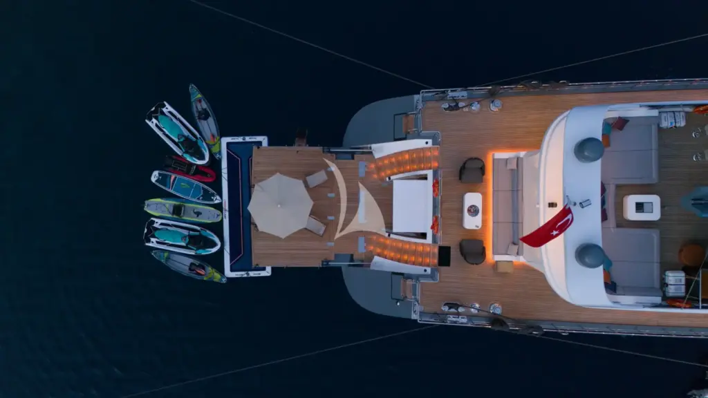 North Wind - Image 2