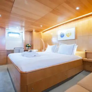 Beuatifully finished interior