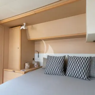Double cabin