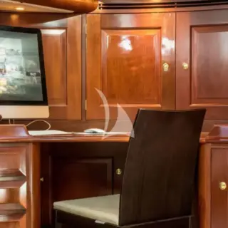 IRELANDA - Saloon