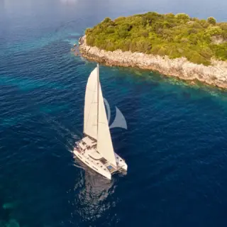AZUL - Image 2