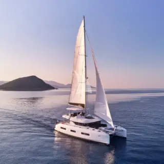 AZUL - Image 1